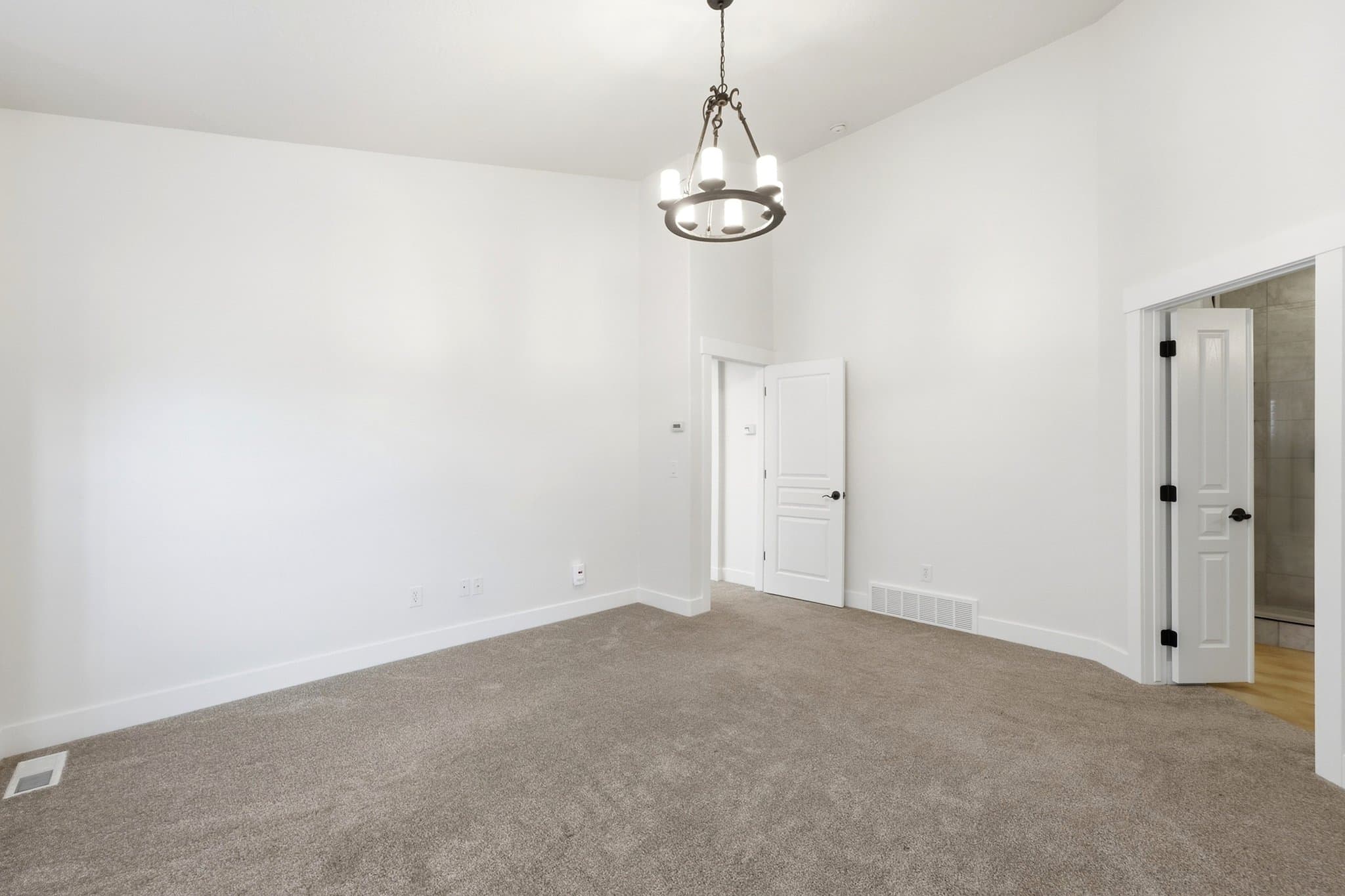 Heber City House: 350 S Millers Mile Rd
