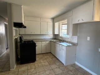 North Little Rock House: 1510 W 38th St