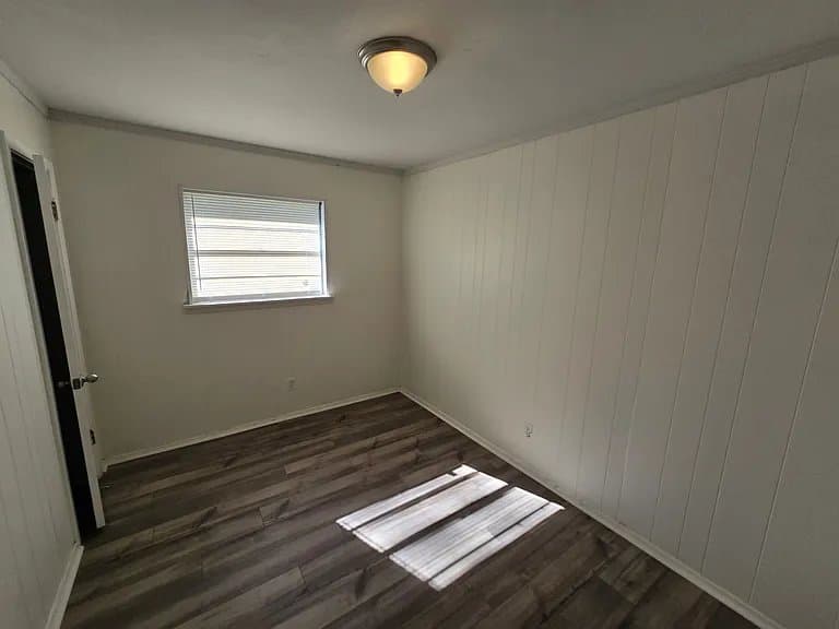 North Little Rock House: 717 Annelle St