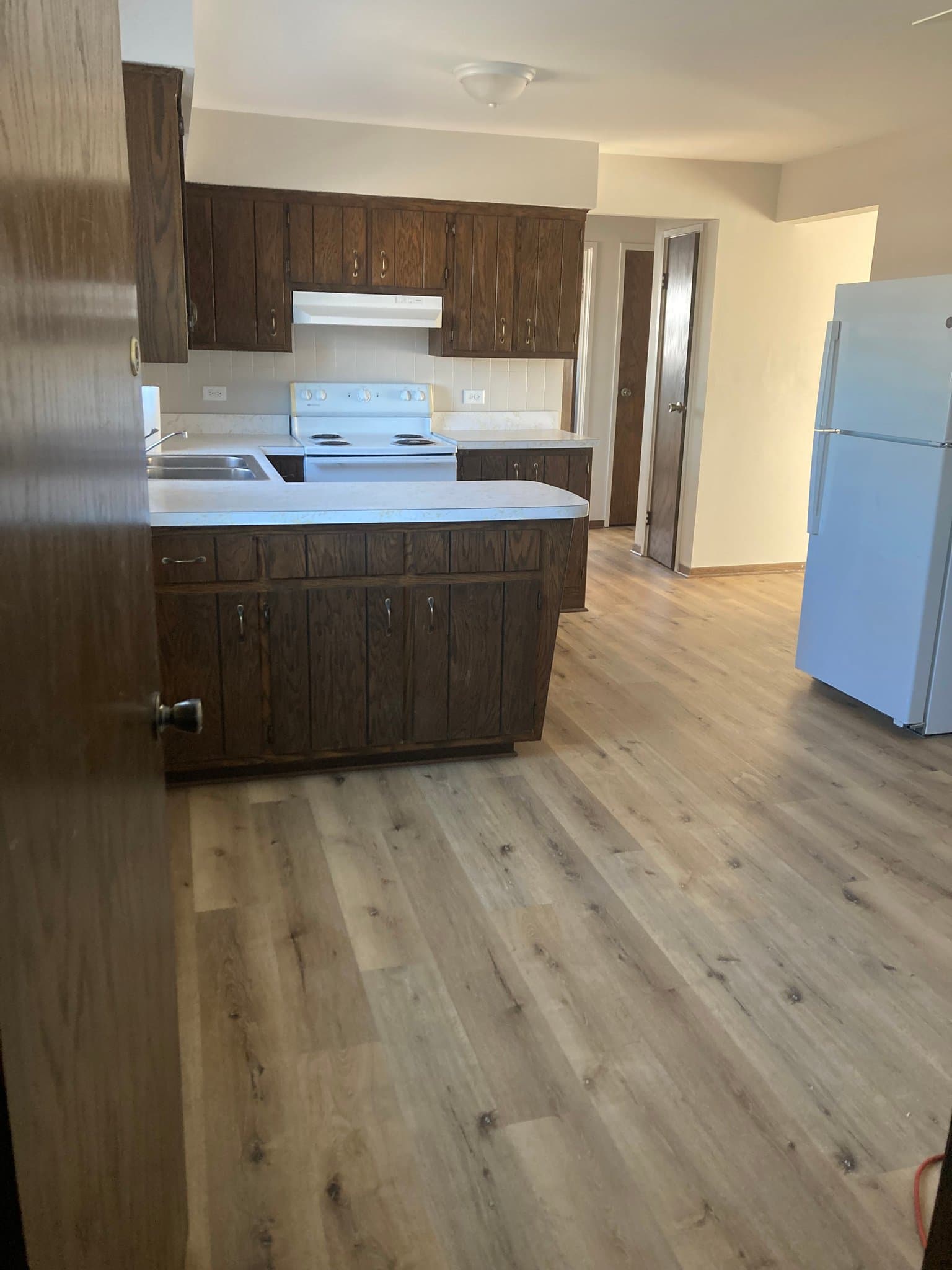 Chicago Apartment: 6216 W 65th St