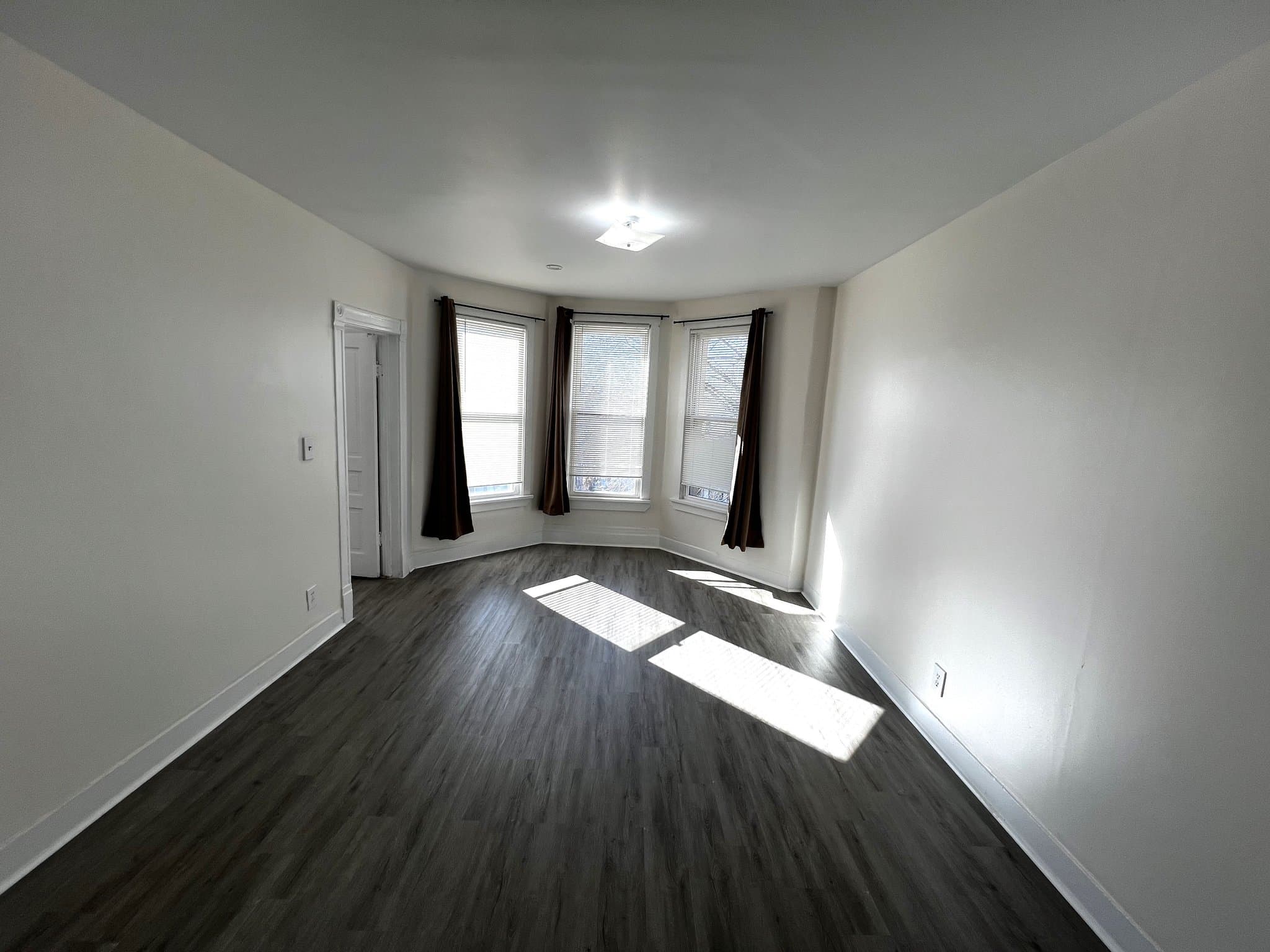 Chicago Multiplex: 9613 S Ave N