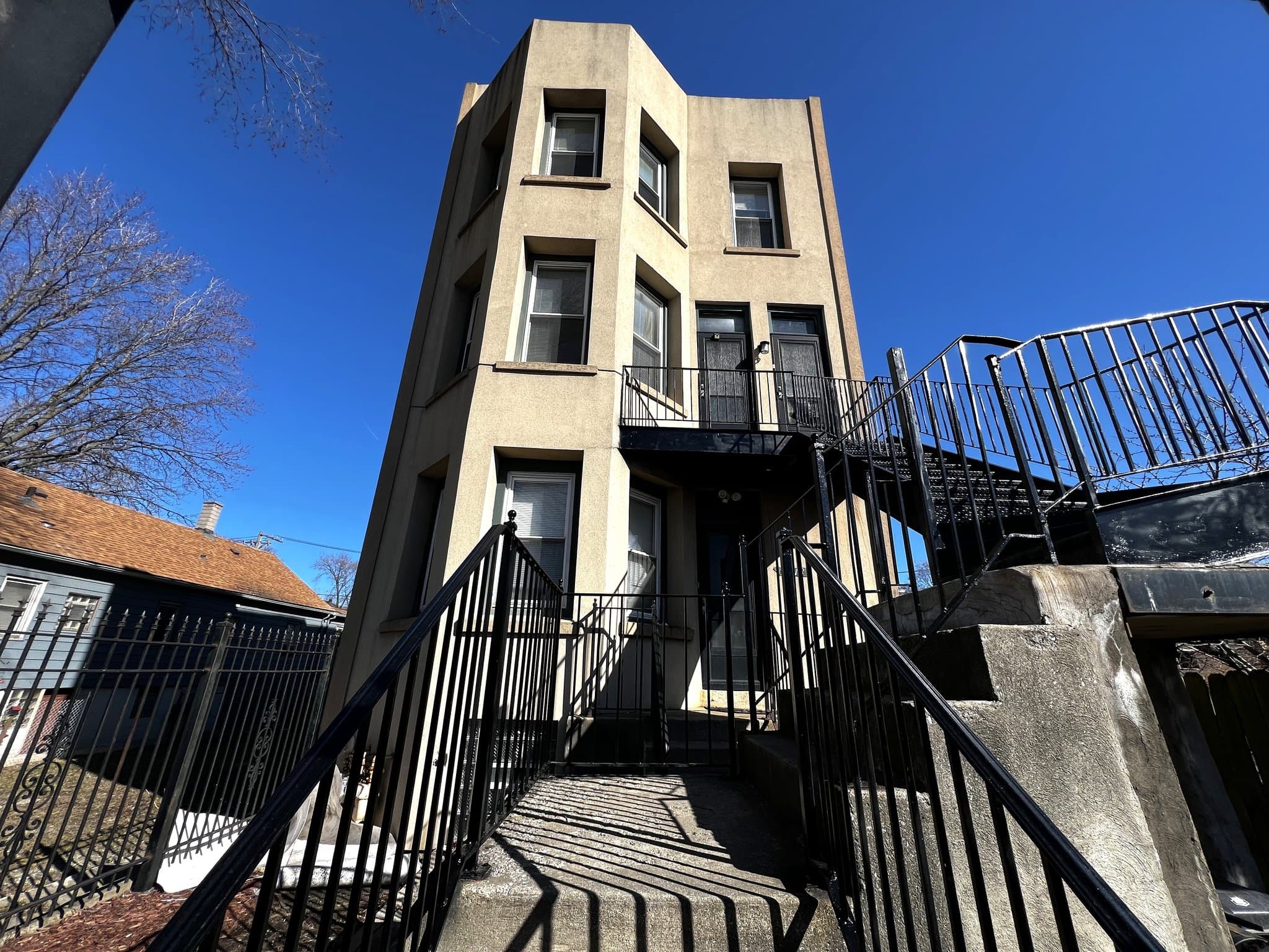 Chicago Multiplex: 9613 S Ave N