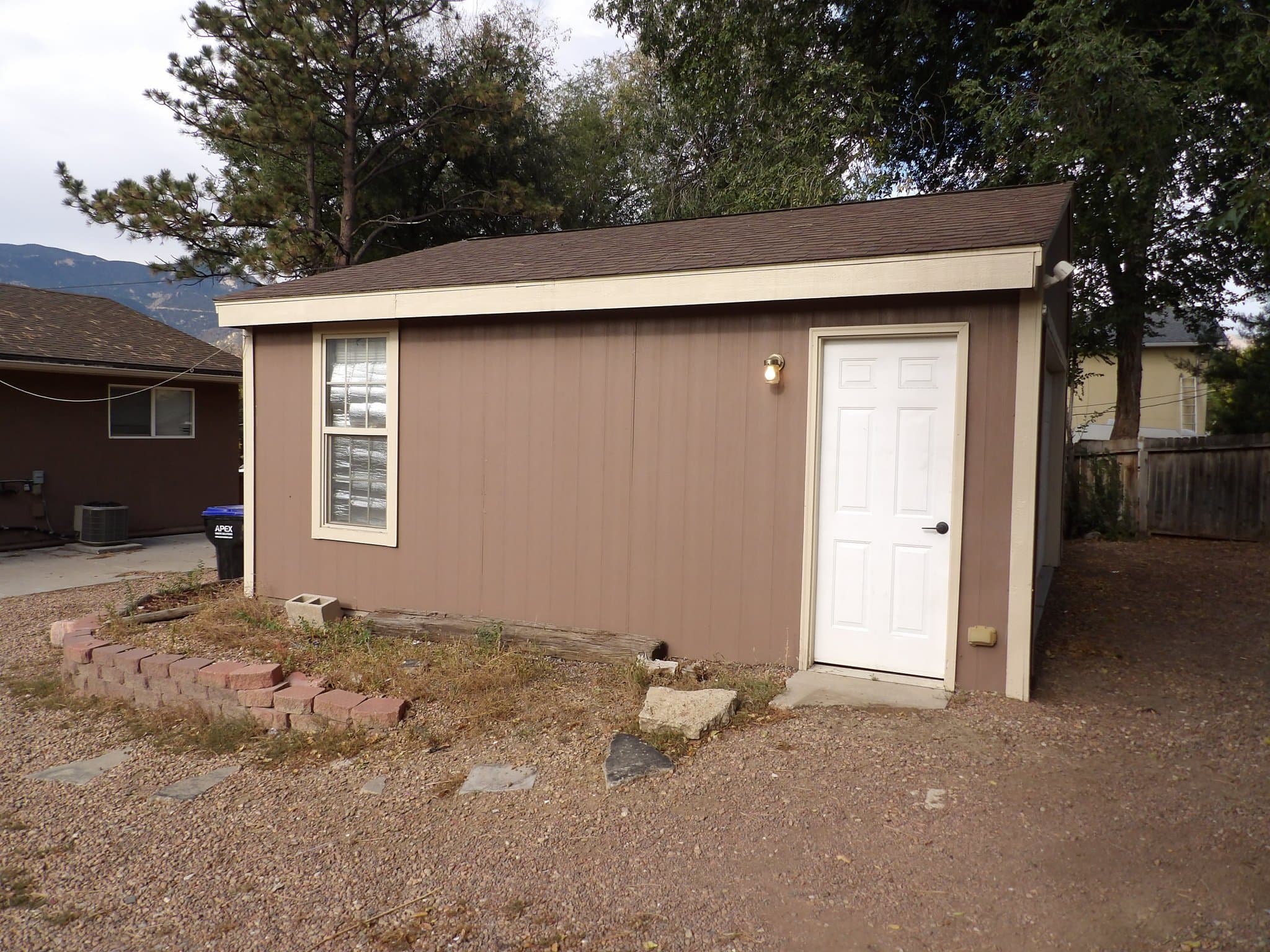Colorado Springs House: 2226 W Uintah St