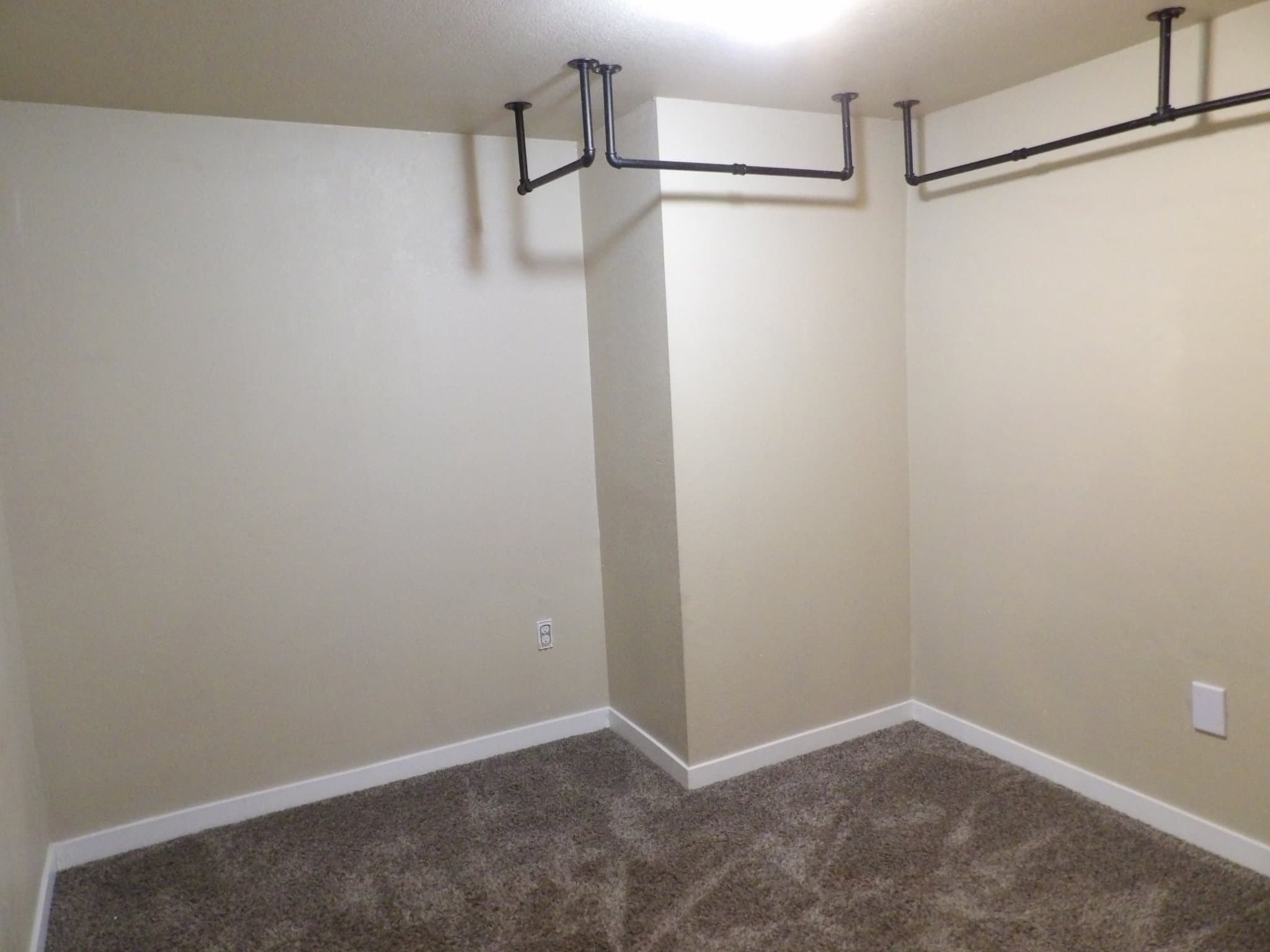Colorado Springs House: 2226 W Uintah St