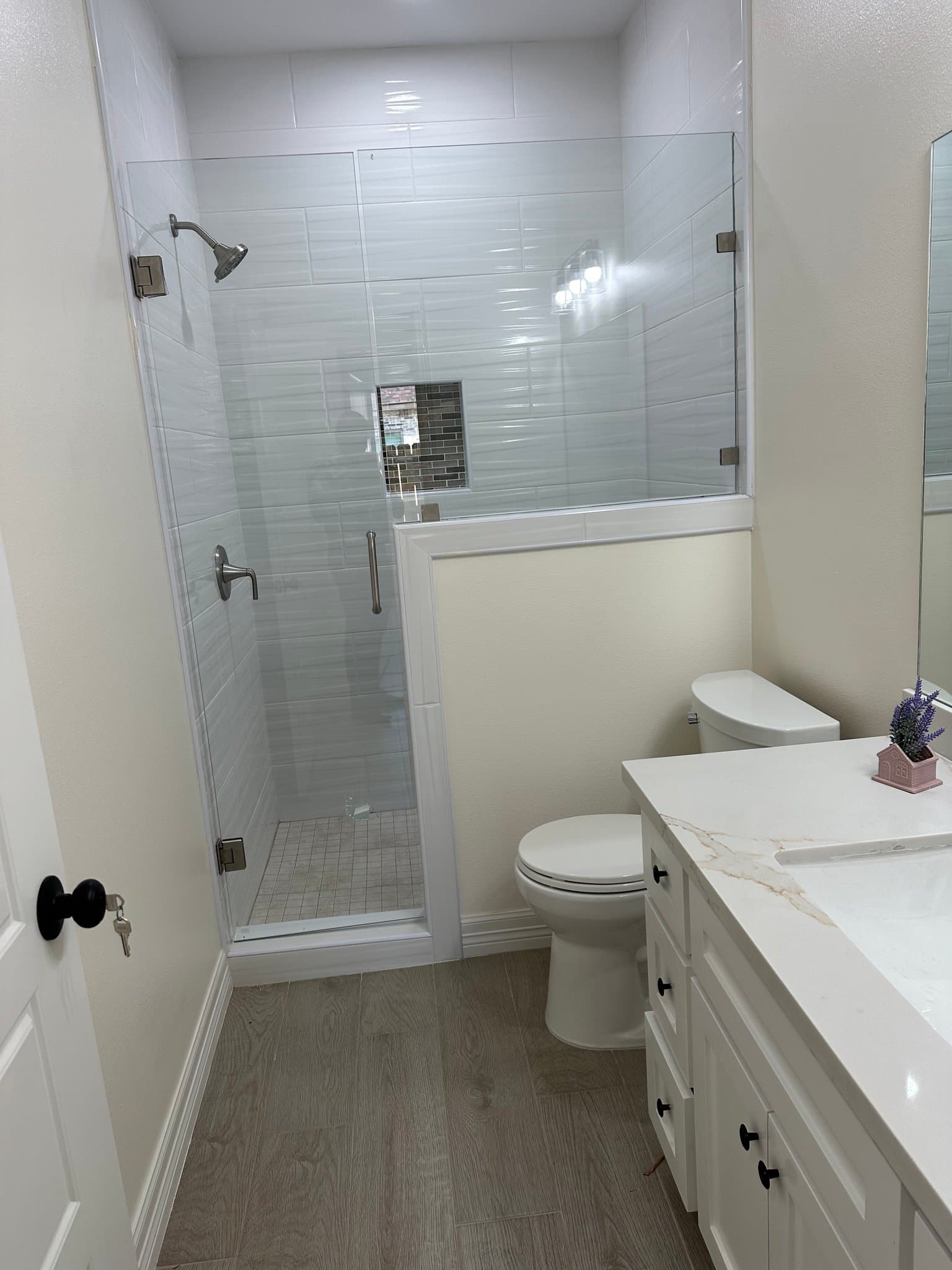 Harlingen House: 2422 Treasure Haven Dr, Harlingen Texas 78550
