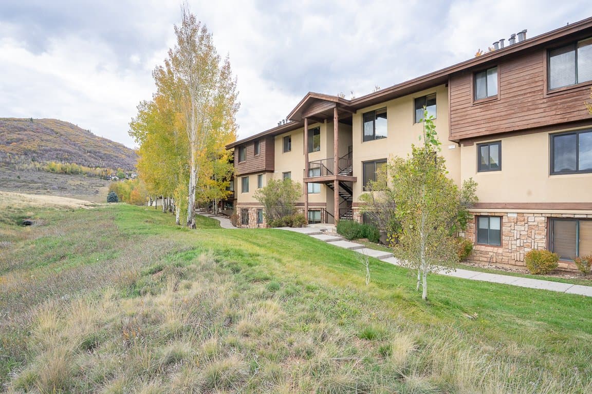 Park City Condo: 1600 Pinebrook Blvd