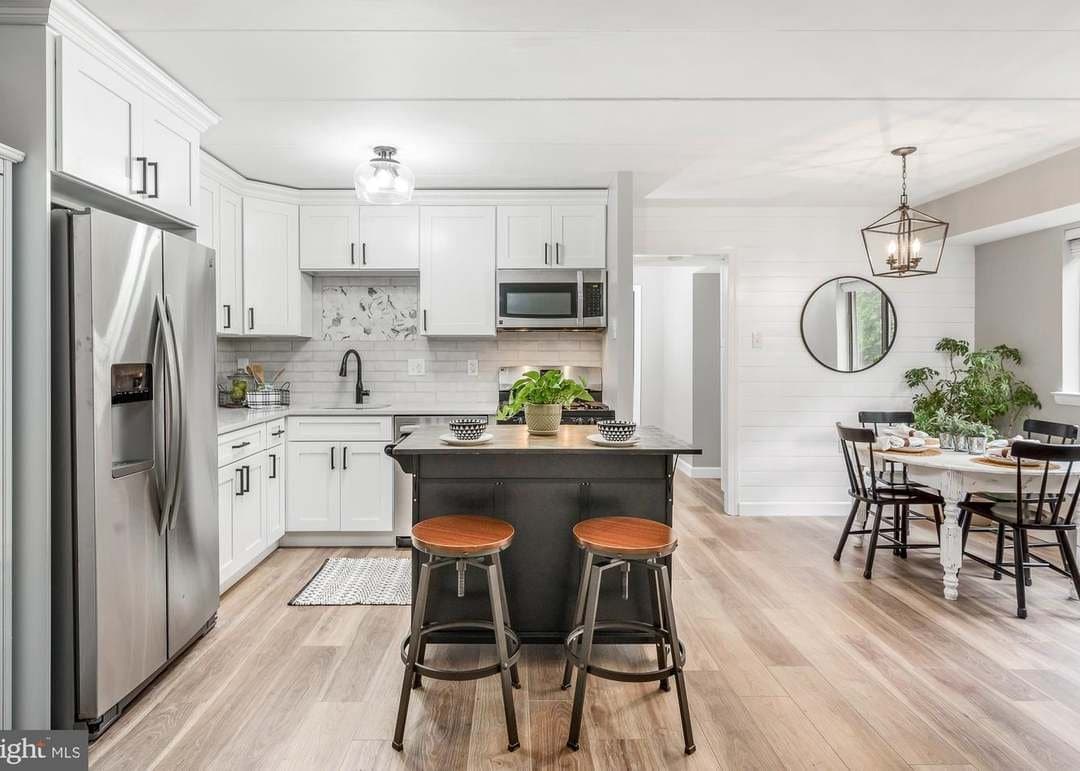 Leesburg Condo: 125J Clubhouse Dr SW