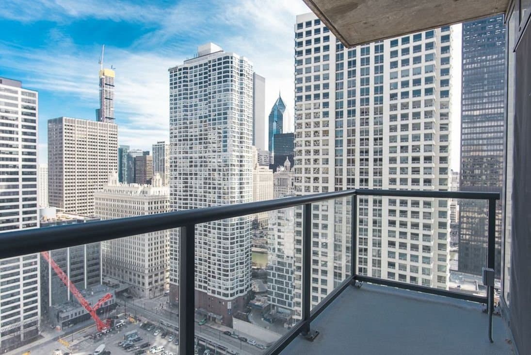 Chicago Condo: 13 East Illinois Street