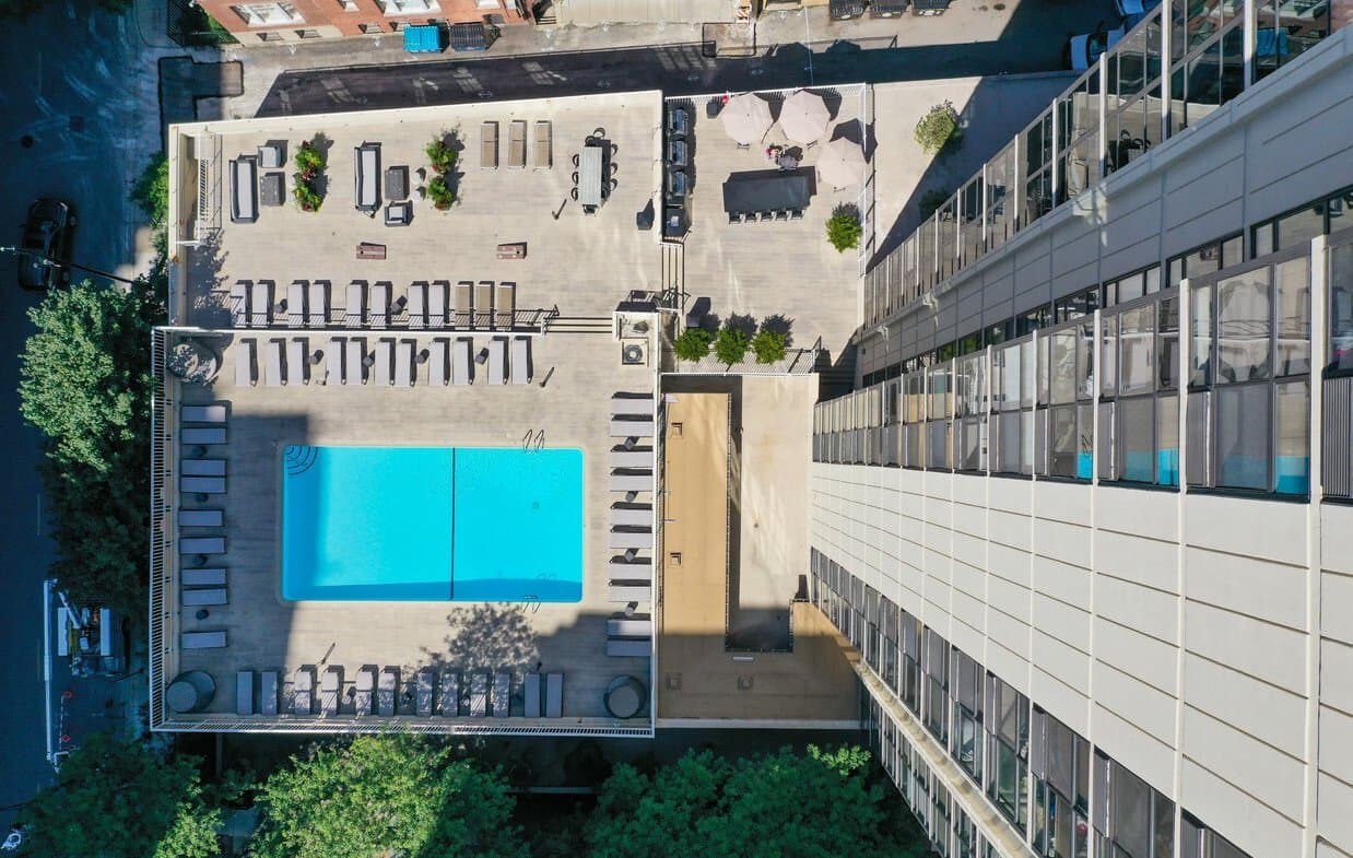 Chicago Condo: 52 E Scott St