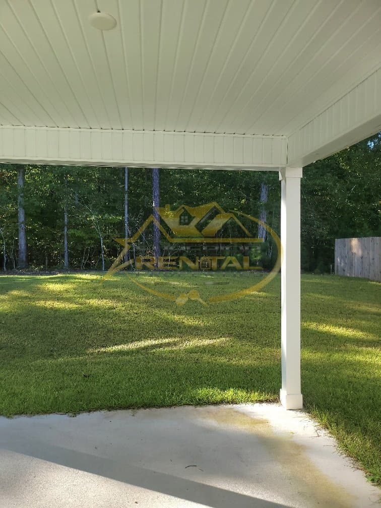 Blythewood House: 2092 Lofton Rd