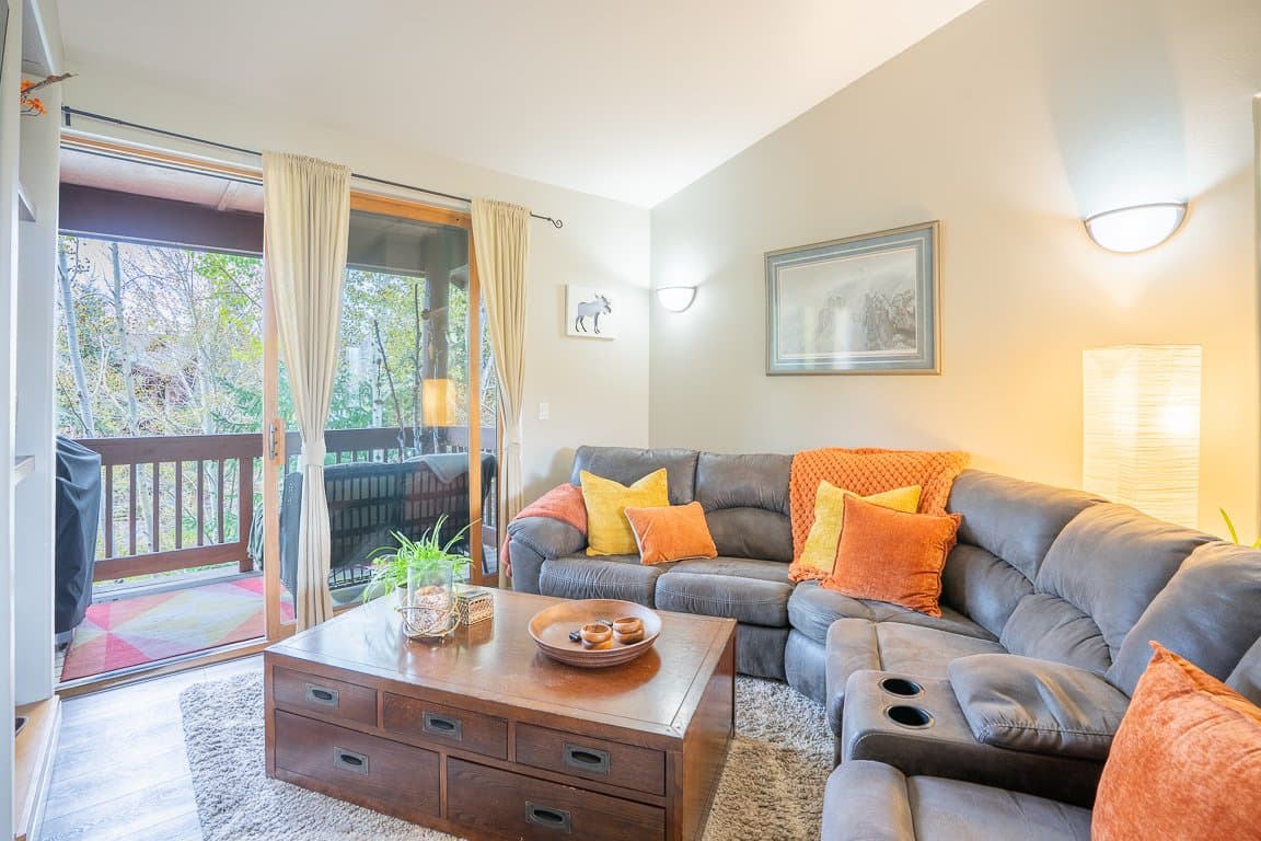Park City Condo: 1600 Pinebrook Blvd