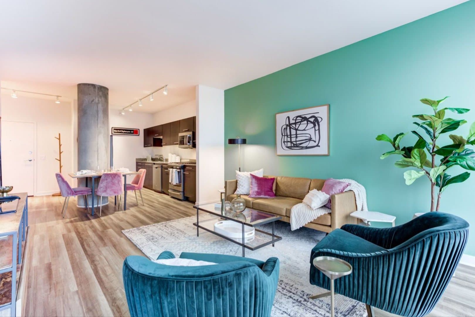 Chicago Condo: 1513 North Hudson Avenue
