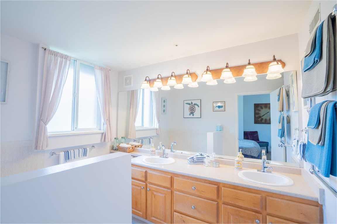Park City Condo: 1600 Pinebrook Blvd