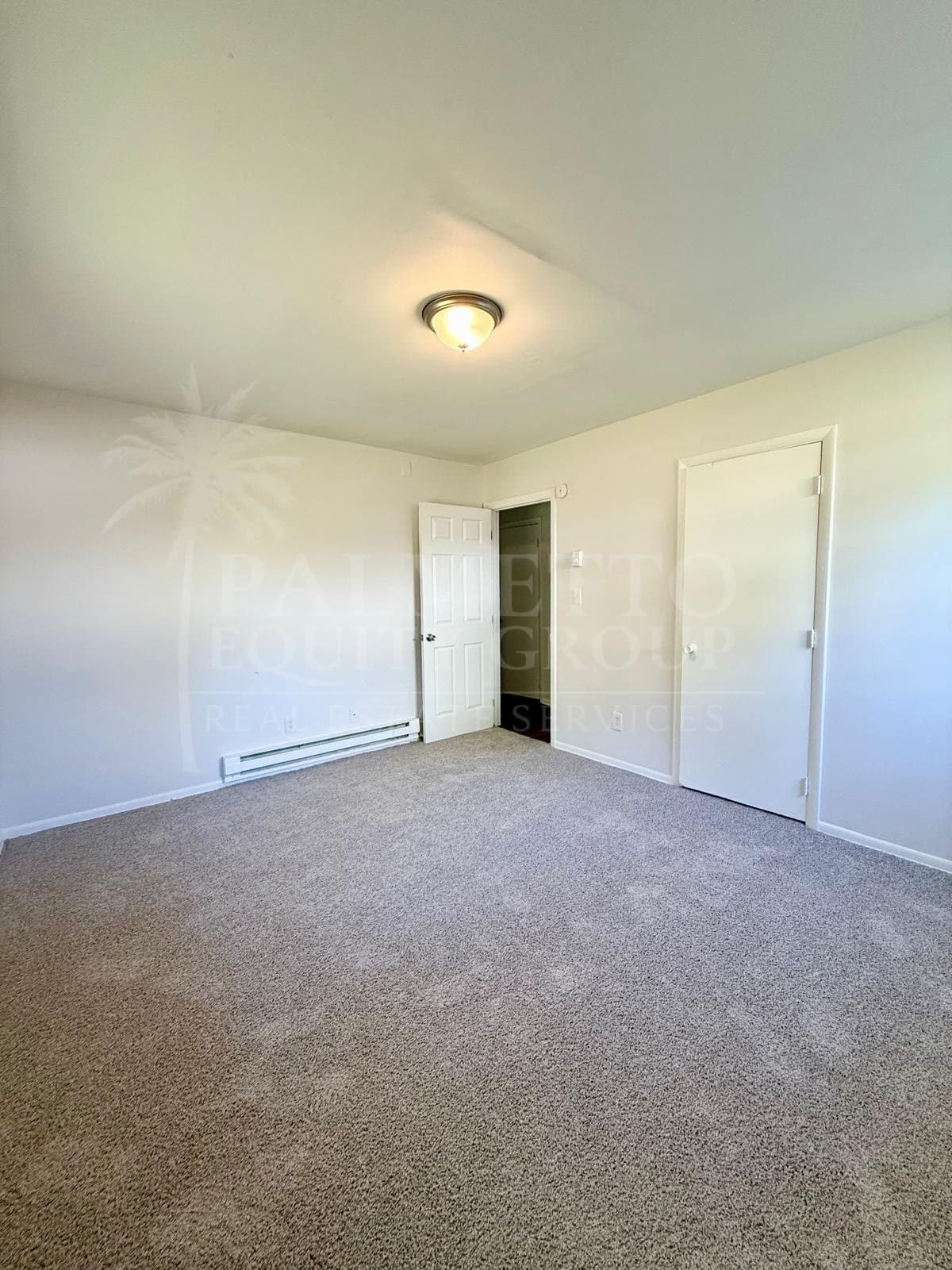 Greensboro House: 1304 Cartwright Dr