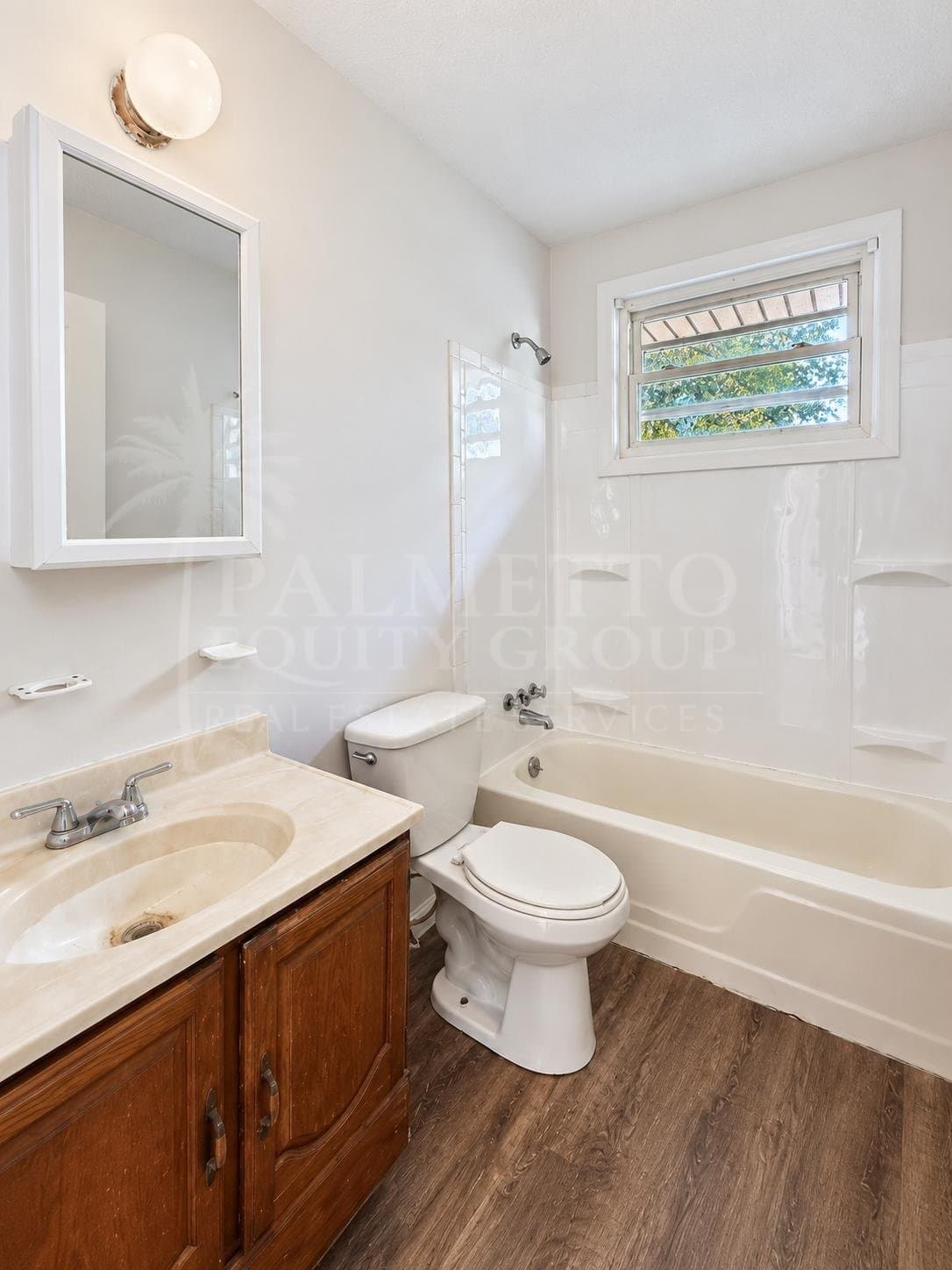Greensboro House: 1304 Cartwright Dr