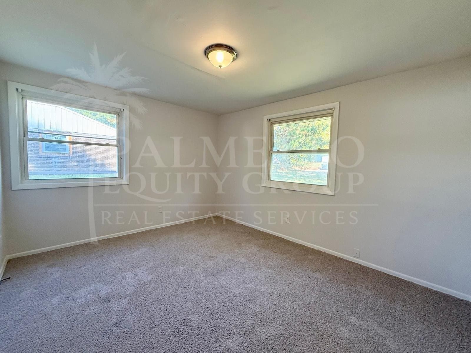 Greensboro House: 1304 Cartwright Dr