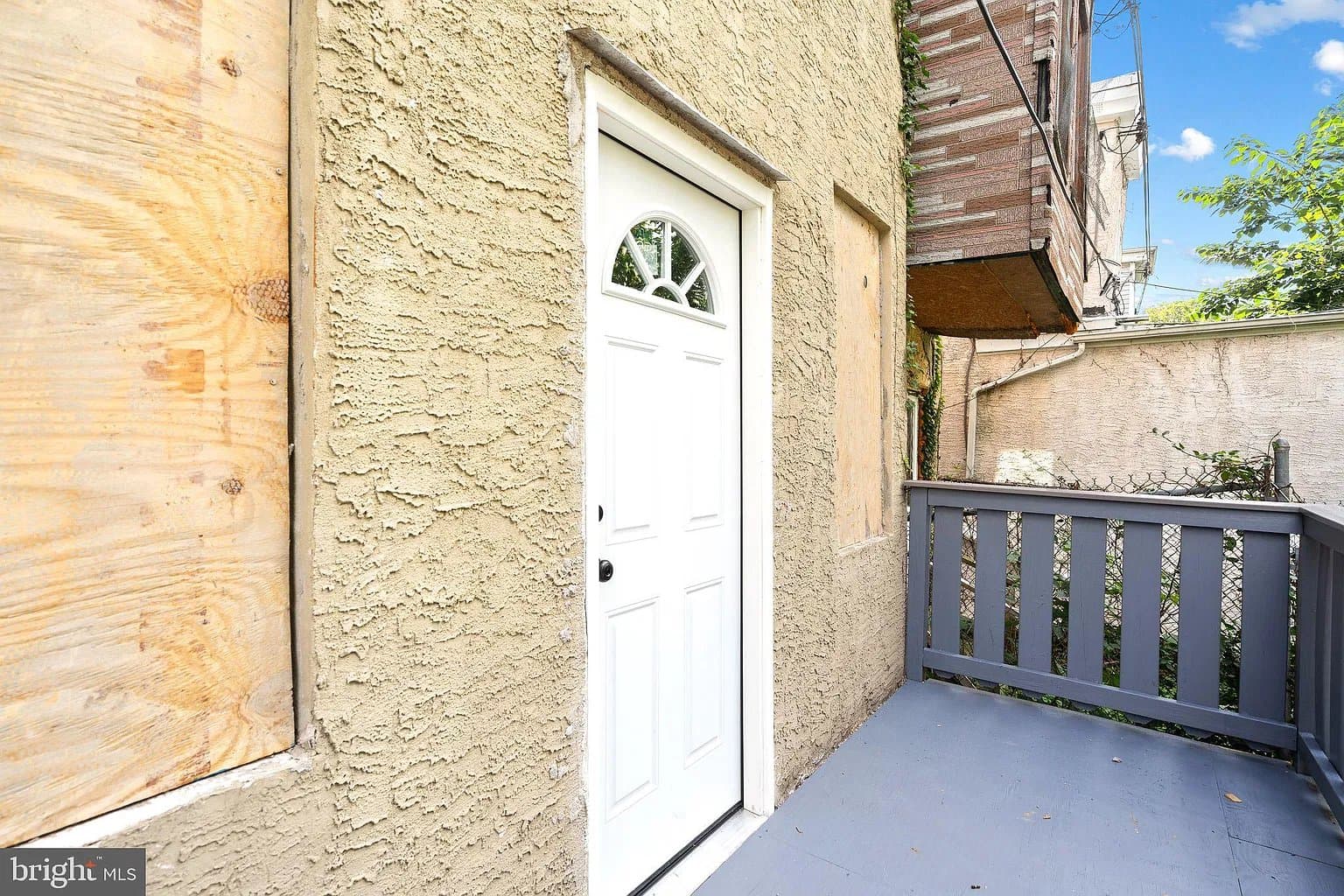 Philadelphia House: 3845 Folsom St