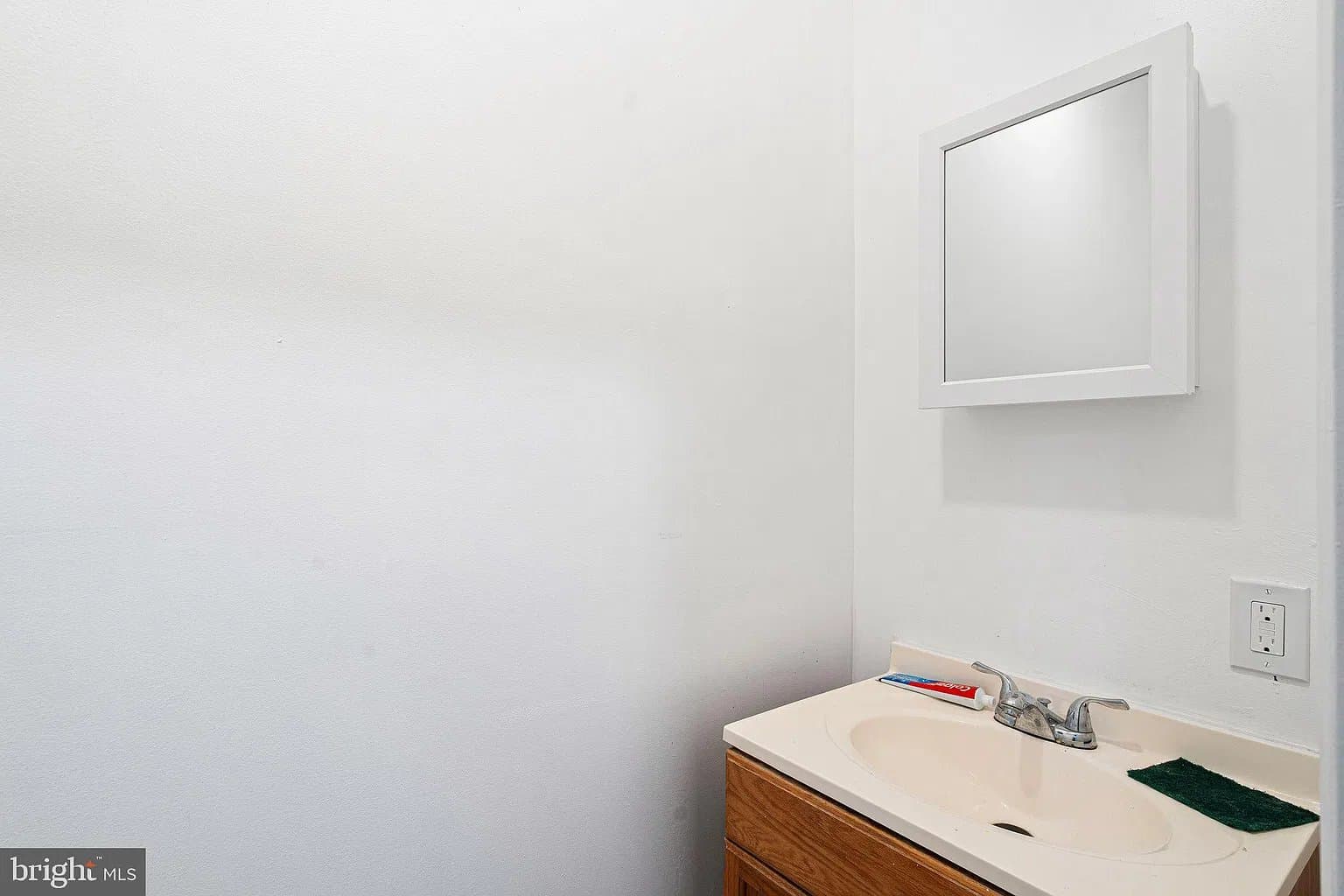 Philadelphia House: 3845 Folsom St