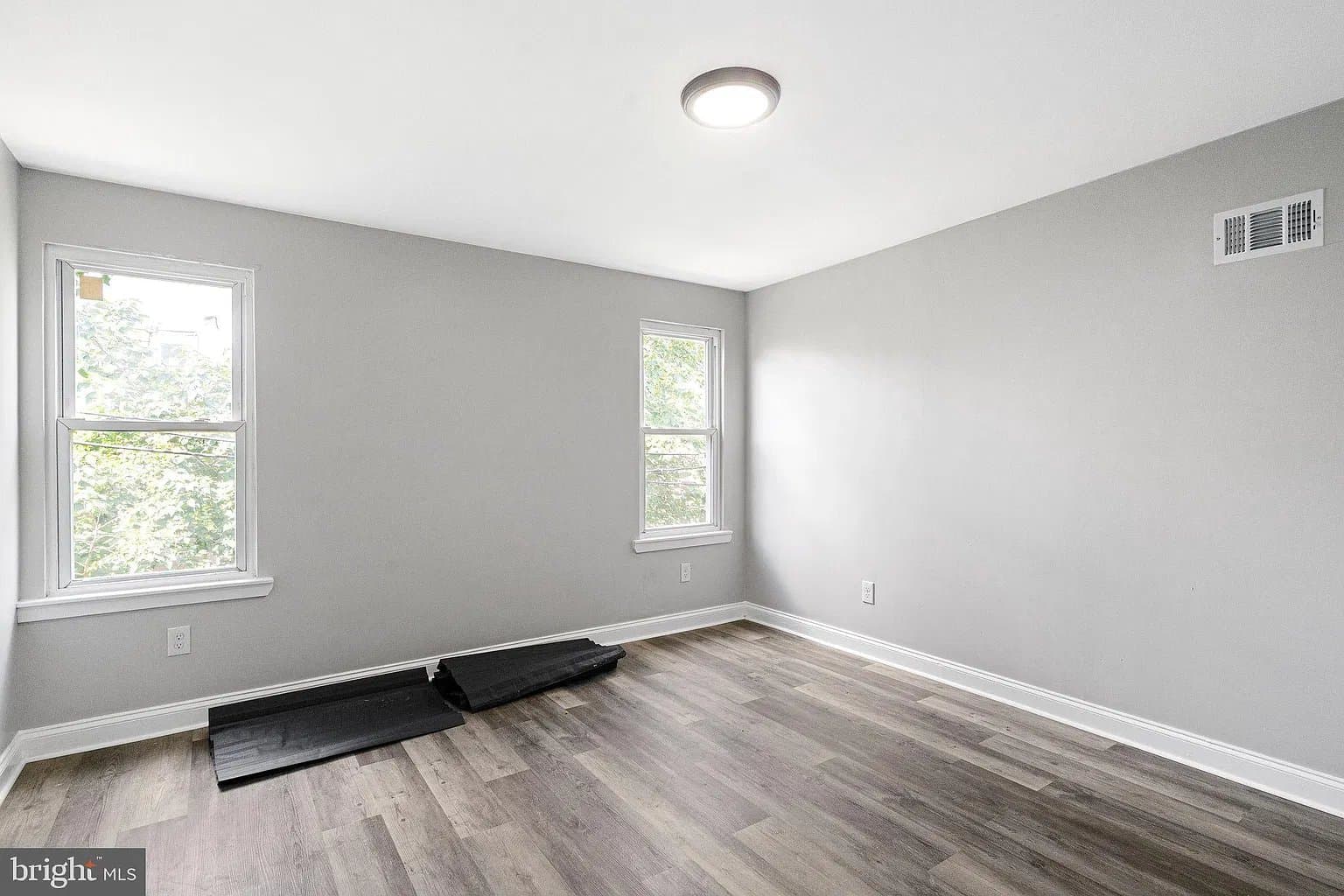Philadelphia House: 3845 Folsom St