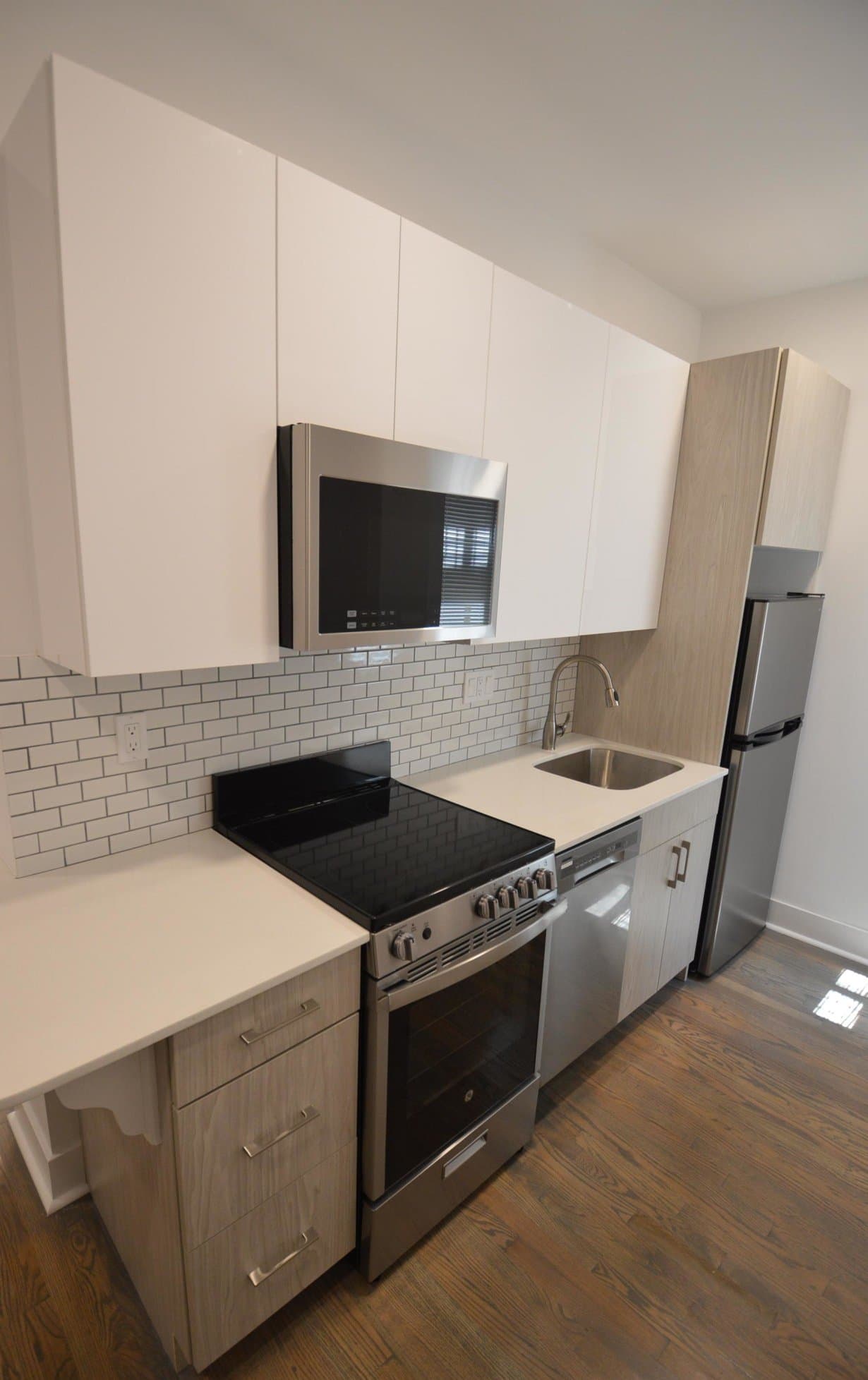 Boston Apartment: 11 Peterborough St.