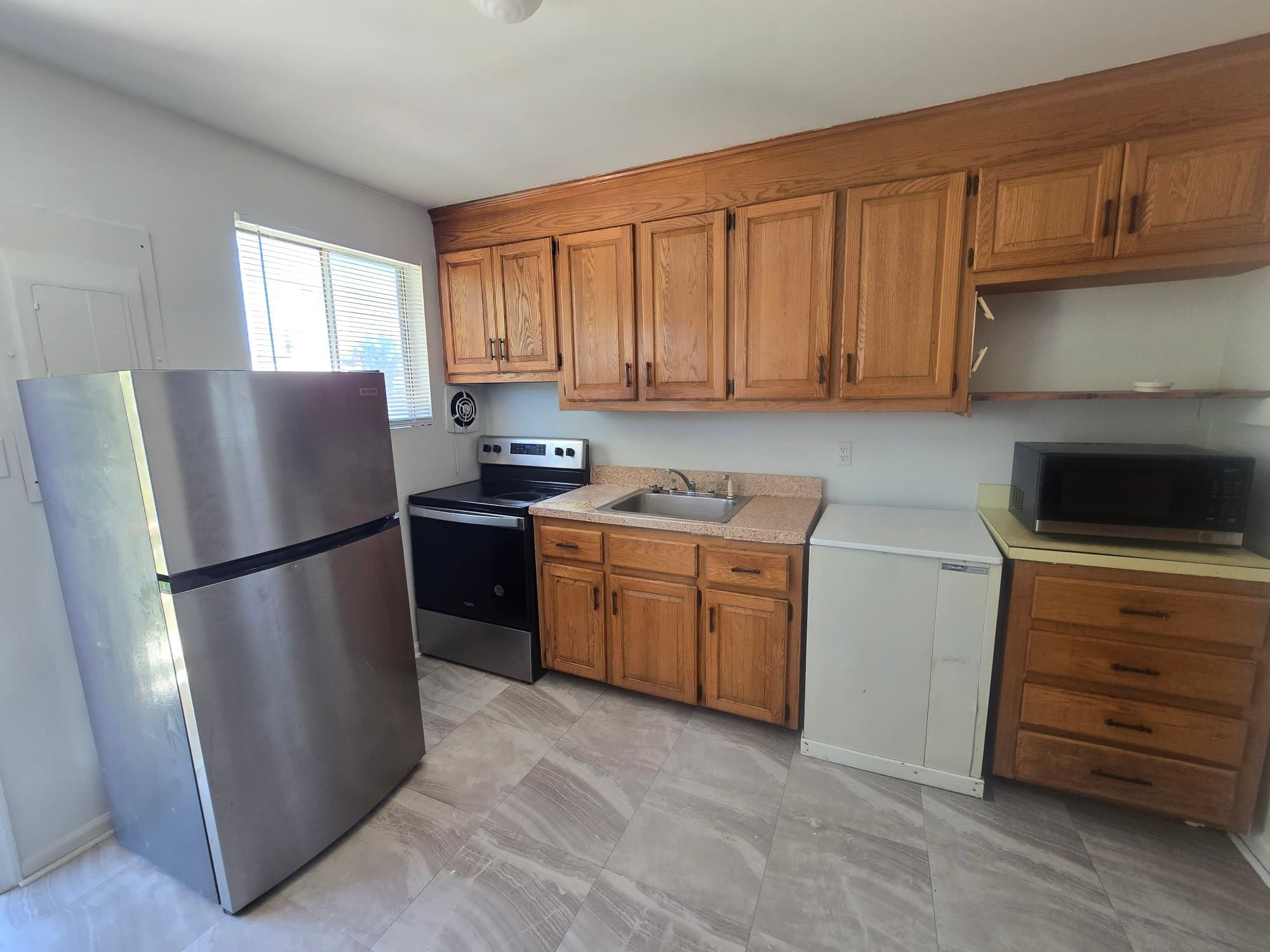 Richmond Condo: 3215 Meadowbridge Rd