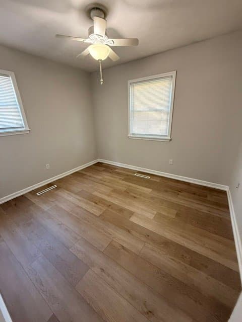 Columbus House: 1009 Minerva Ave