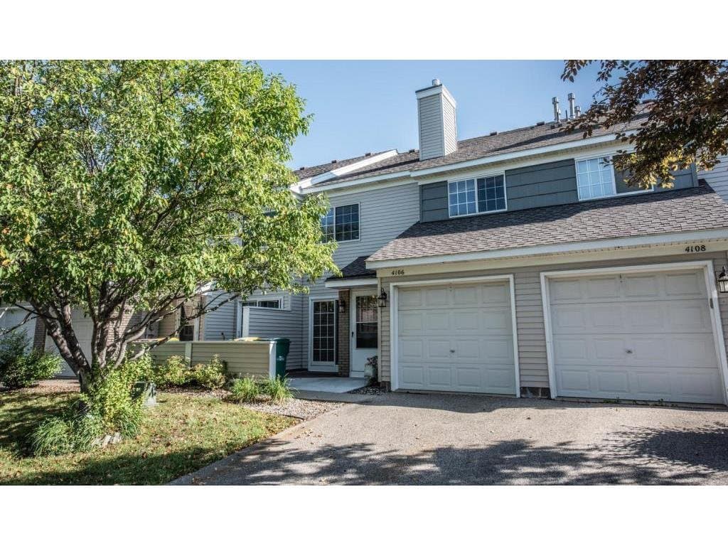 Eagan Townhome: 4106 Durham Ct