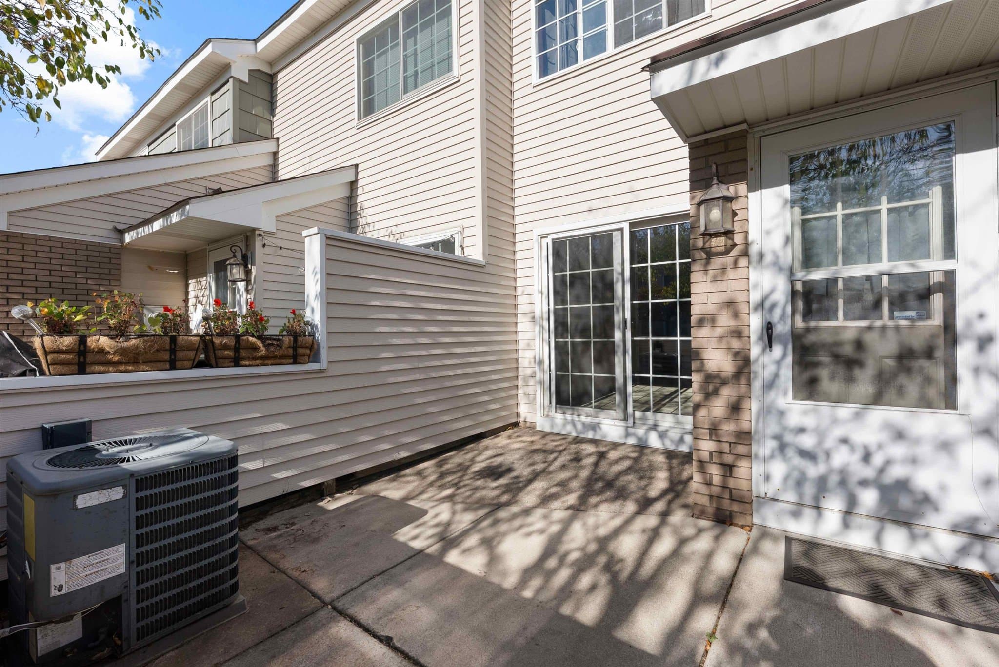 Eagan Townhome: 4106 Durham Ct