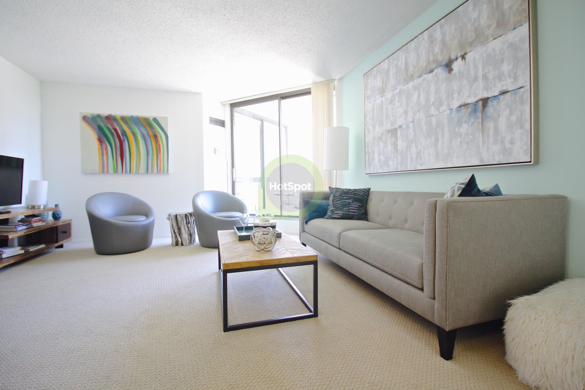 Chicago Condo: 35 West Chicago Avenue