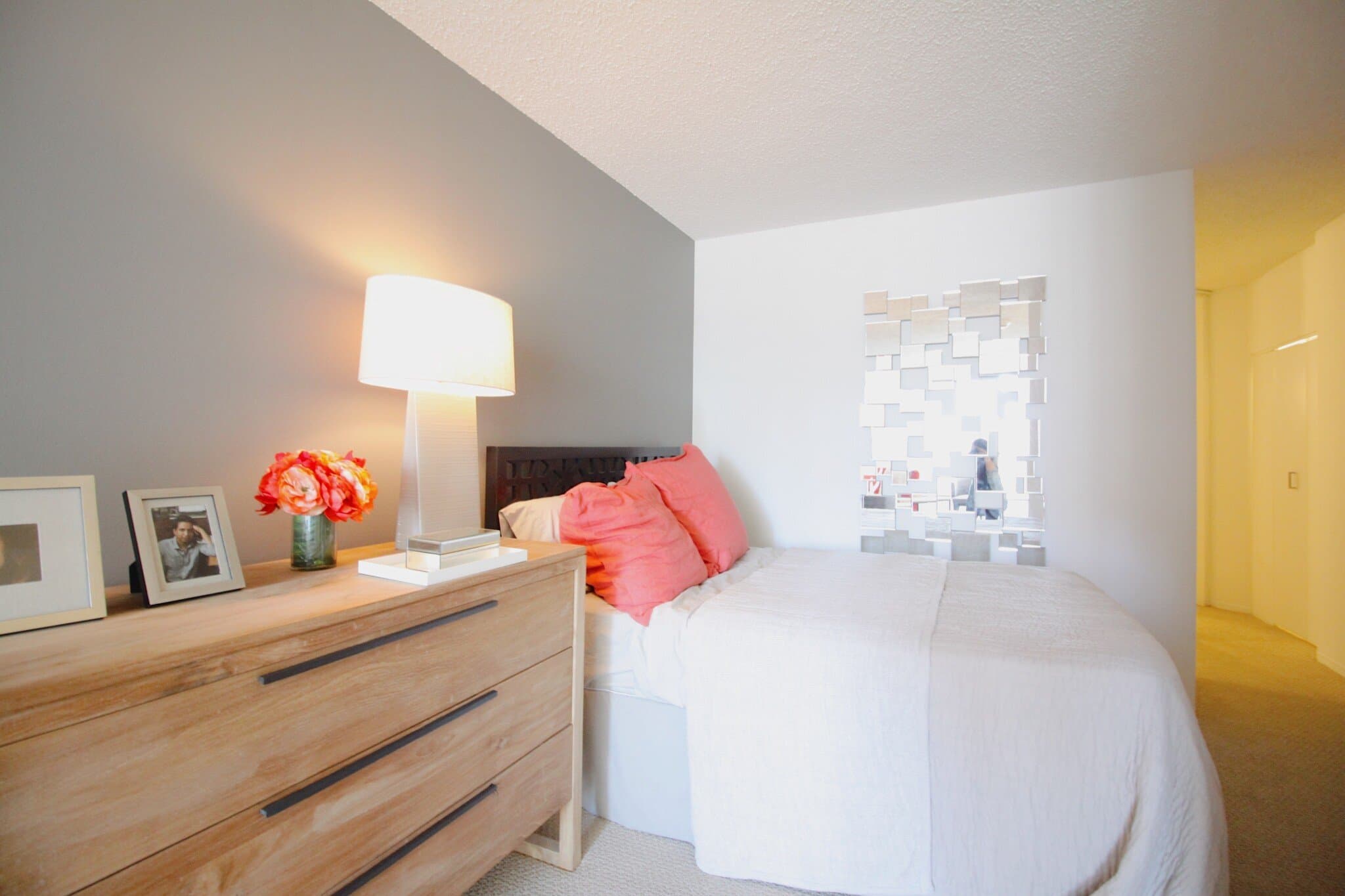 Chicago Condo: 35 West Chicago Avenue