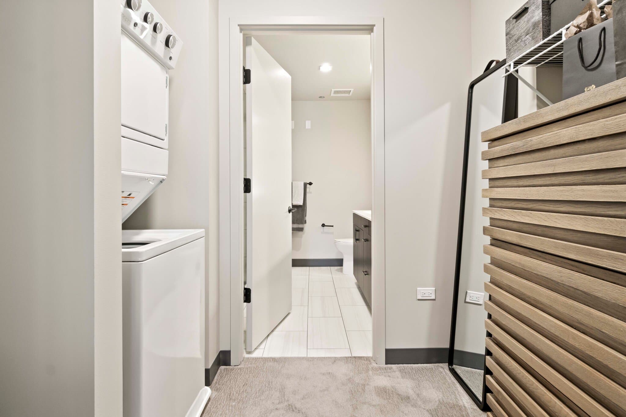 Chicago Condo: 1331 West Lake Street