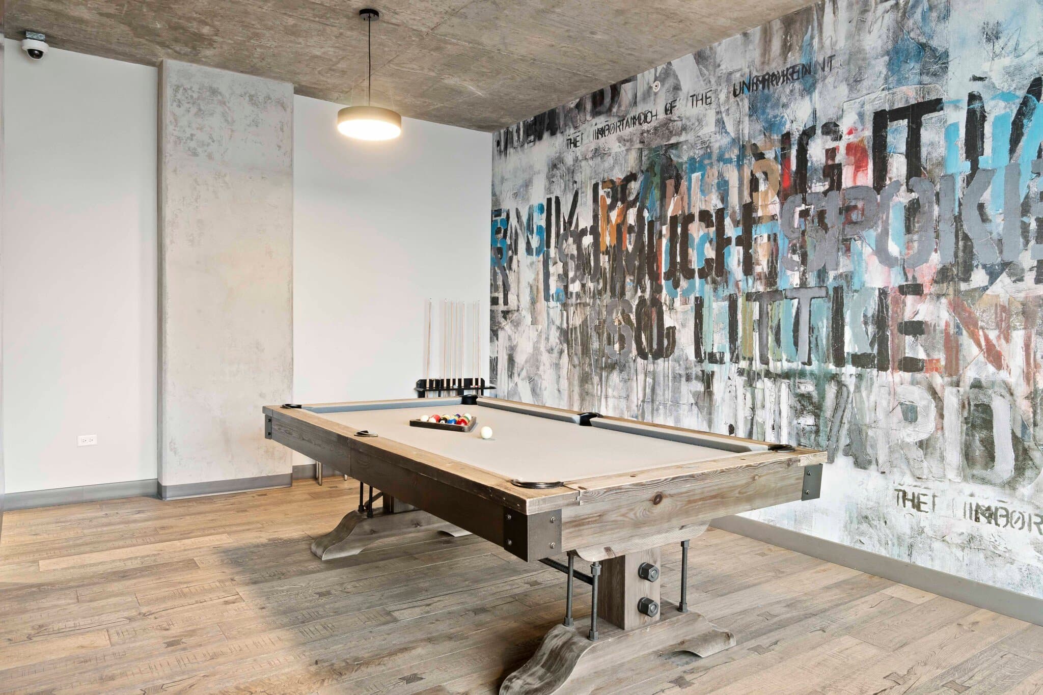 Chicago Condo: 1331 West Lake Street