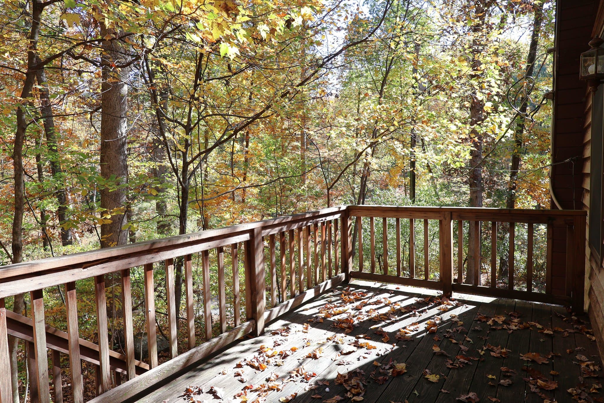 Lebanon House: 982 Mine Rd