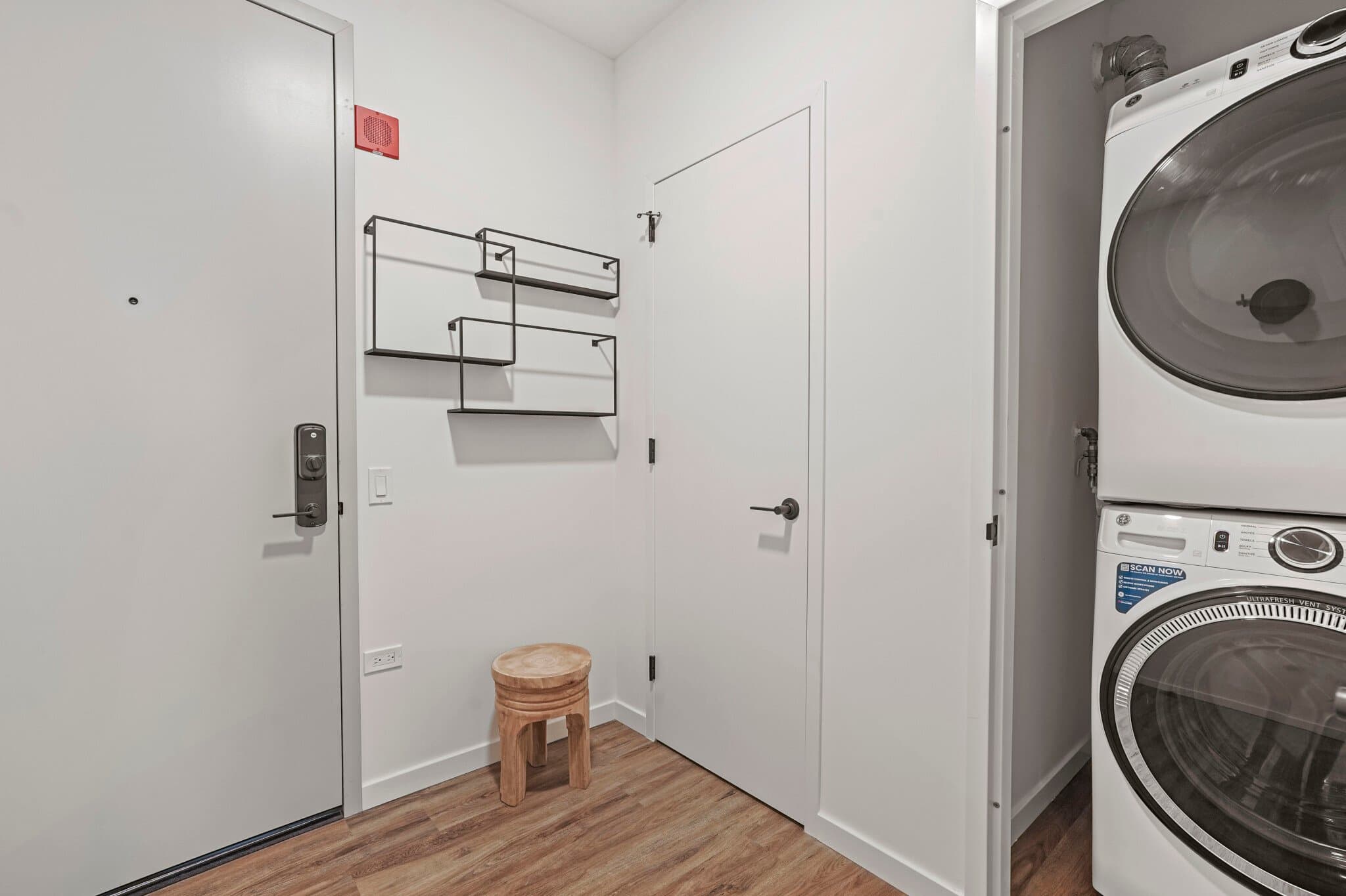 Chicago Condo: 163 North May Street