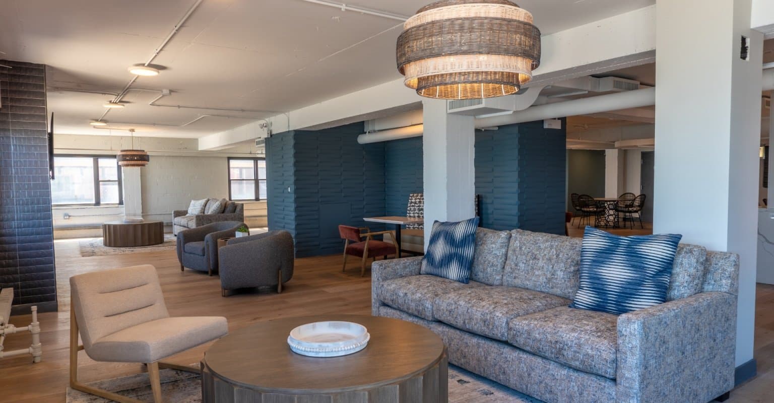 Chicago Condo: 5819 North Sheridan Road