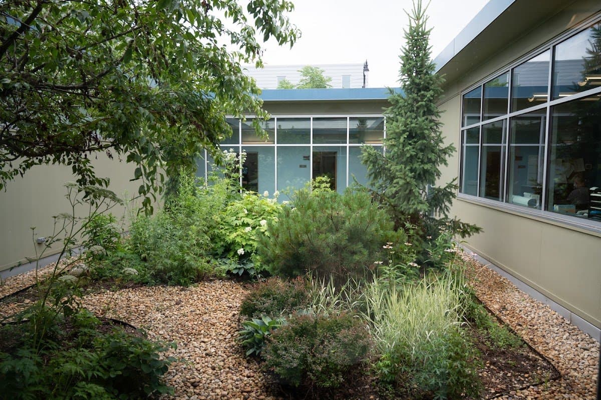 Chicago Condo: 5819 North Sheridan Road