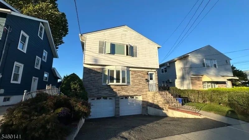 Bloomfield Multiplex: 43 Oakwood Ave