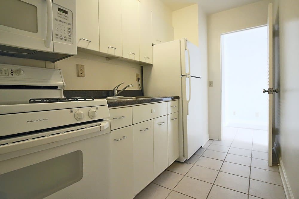 Chicago Condo: 1359 N Astor St