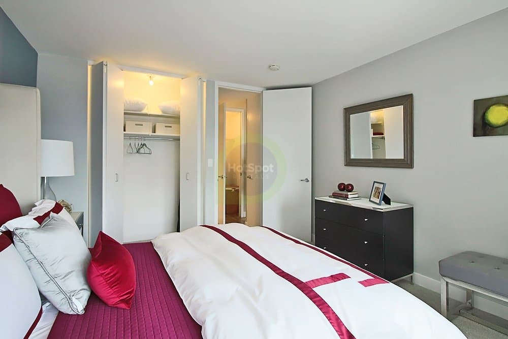 Chicago Condo: 70 East 11th Street