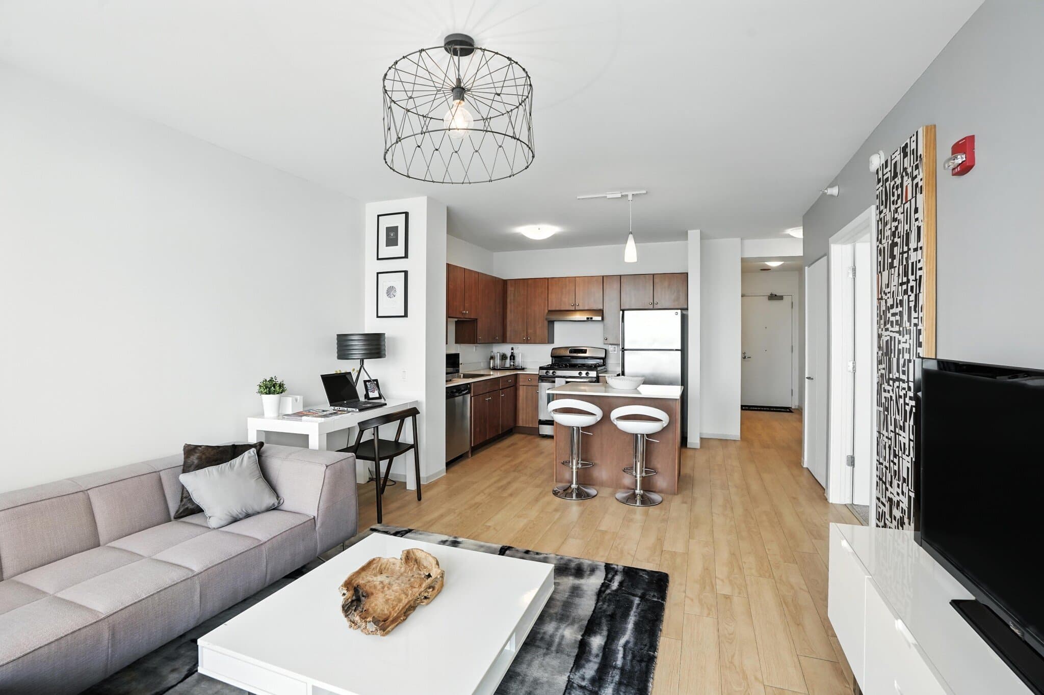 Chicago Condo: 201 East Wacker Drive