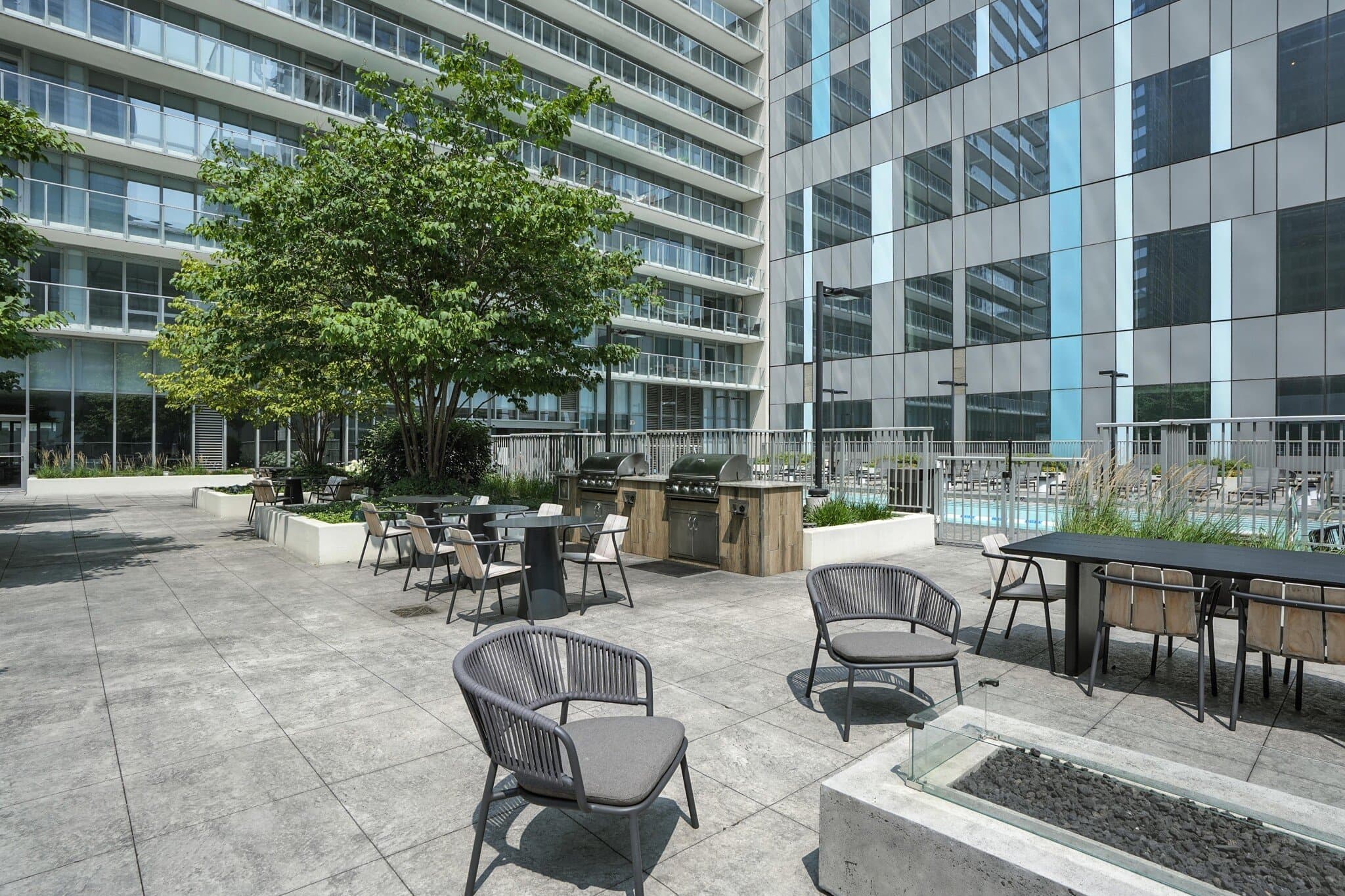 Chicago Condo: 201 East Wacker Drive