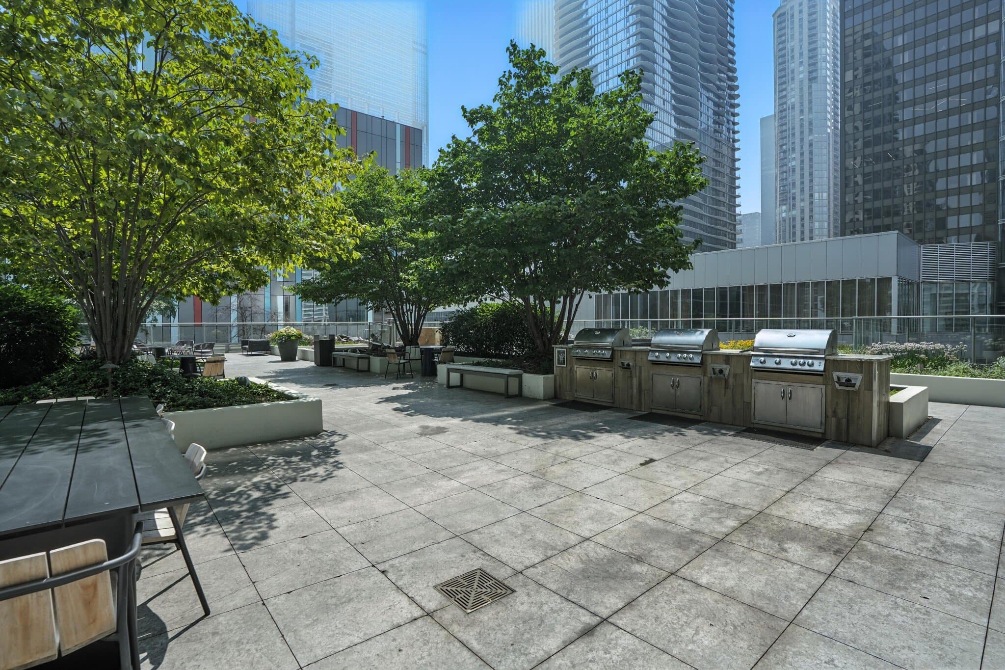 Chicago Condo: 201 East Wacker Drive