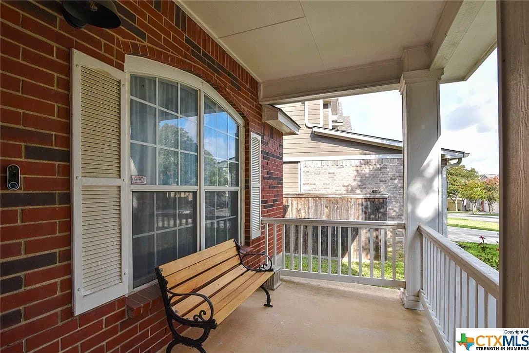 San Antonio House: 15847 Augusta Cor
