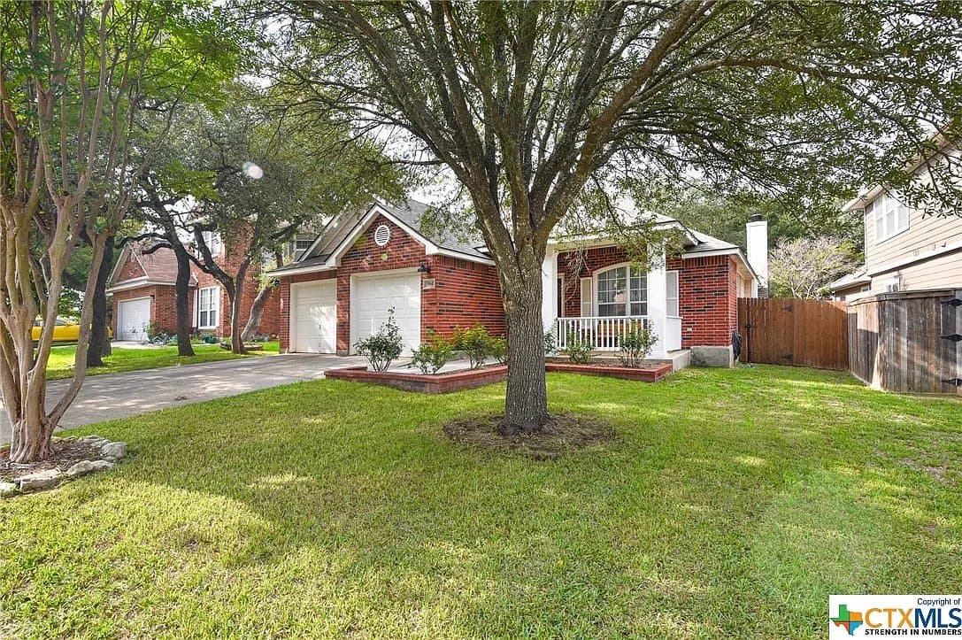 San Antonio House: 15847 Augusta Cor