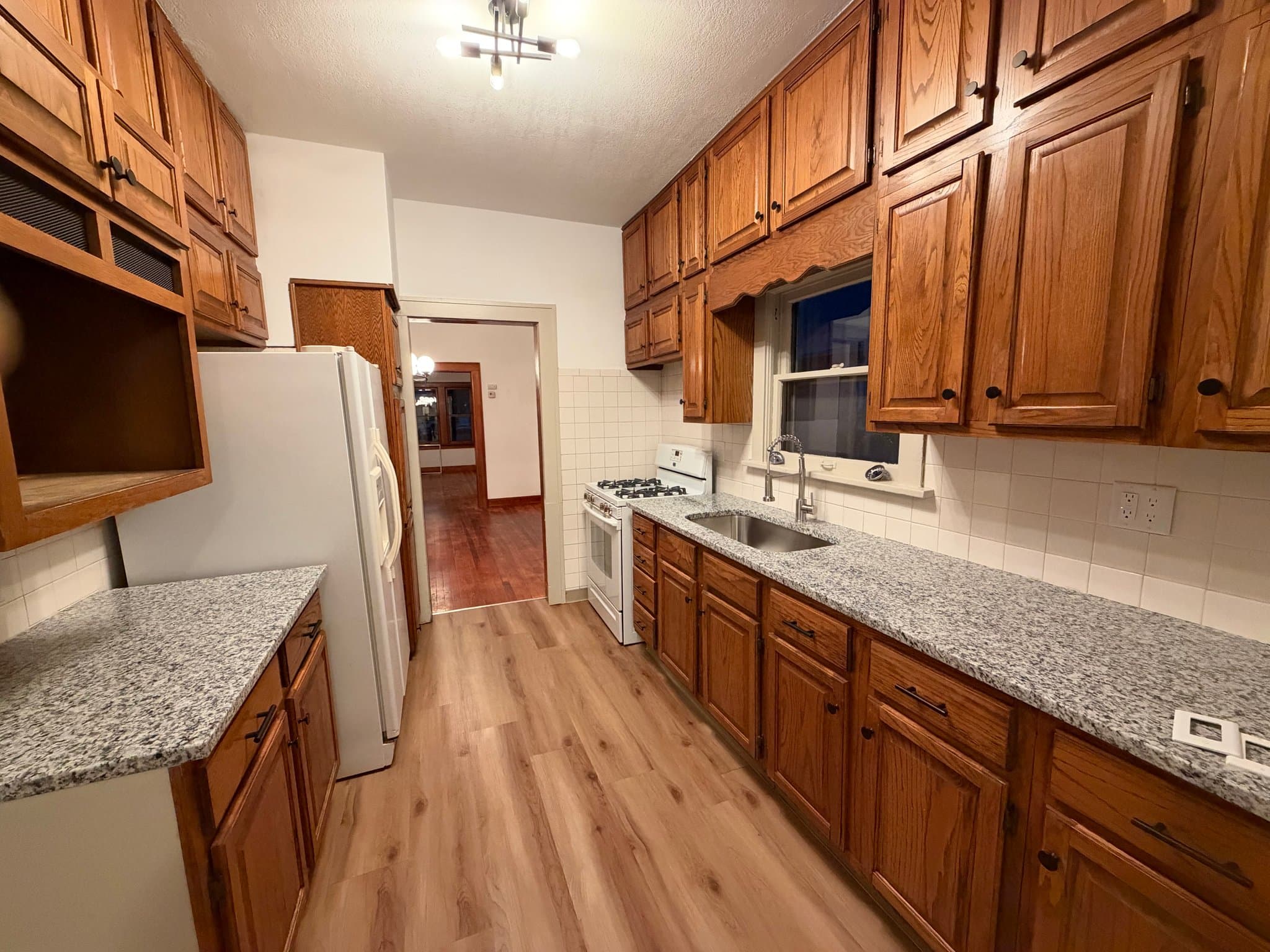 Wichita House: 1417 S Main St