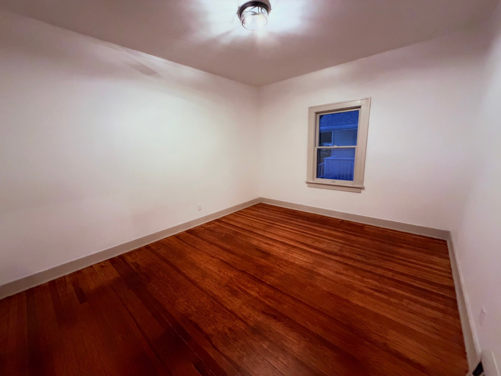 Wichita House: 1417 S Main St