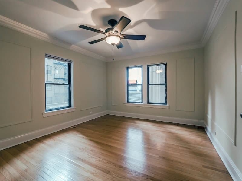 Chicago Condo: 839 North Michigan Avenue