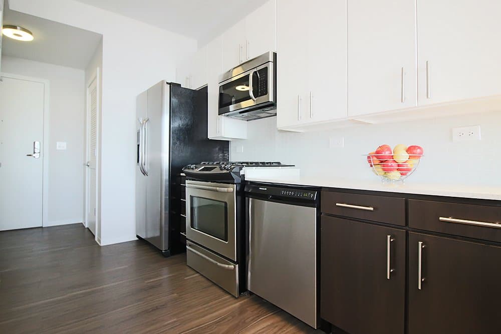 Chicago Condo: 760 West Jackson Boulevard