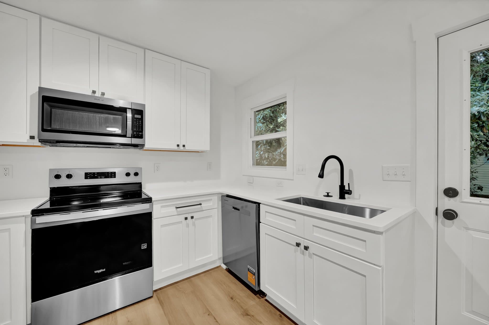 Wilmington House: 2128 Yaupon Dr