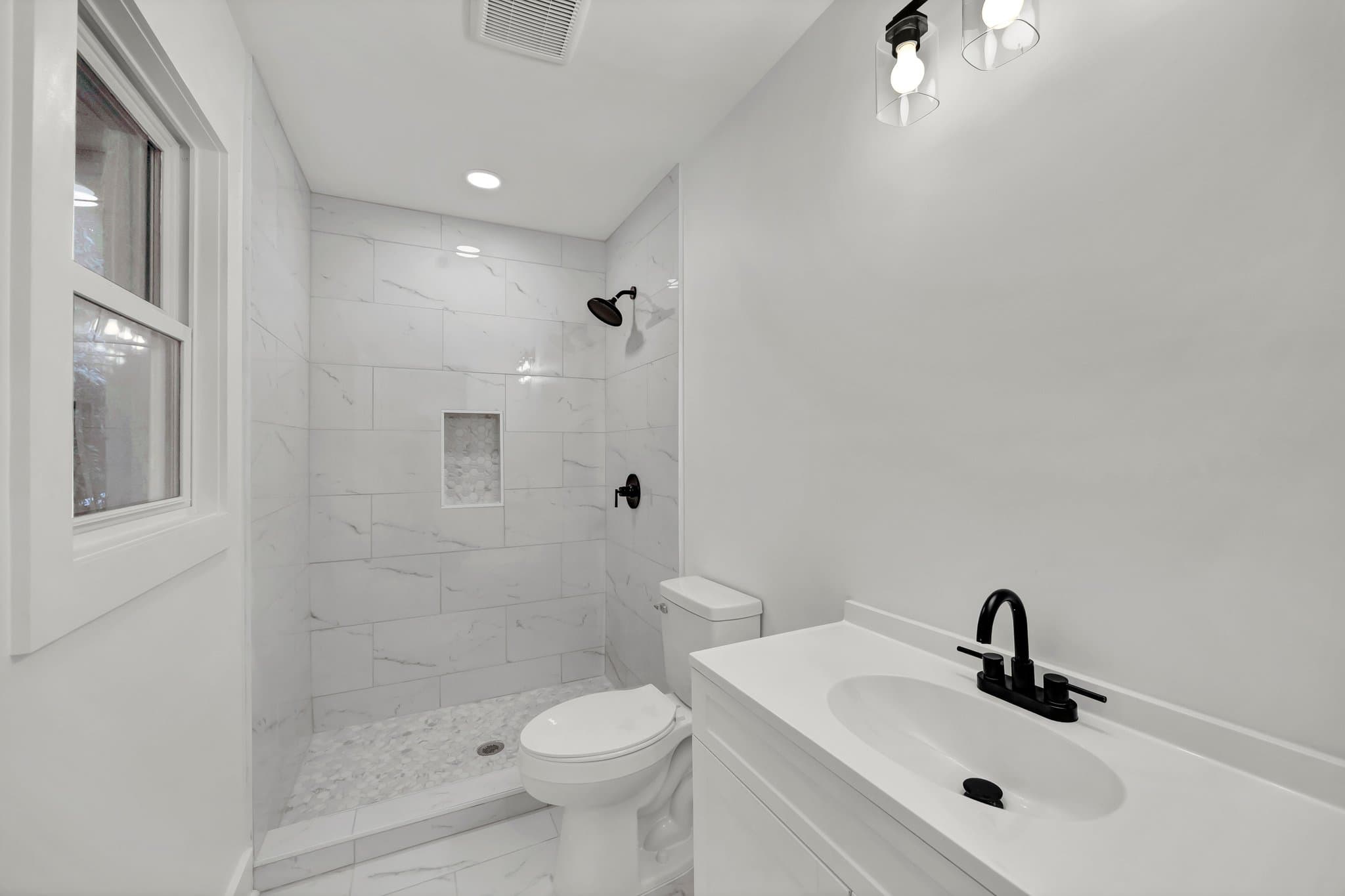 Wilmington House: 2128 Yaupon Dr